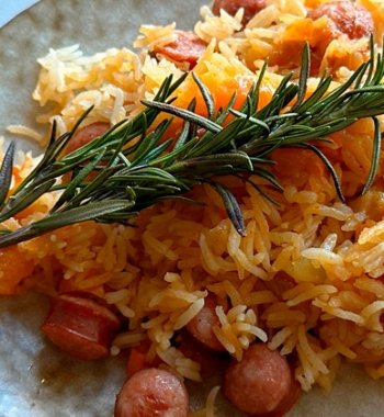 Изображение Джамбалайя с копчеными колбасками кабаносси